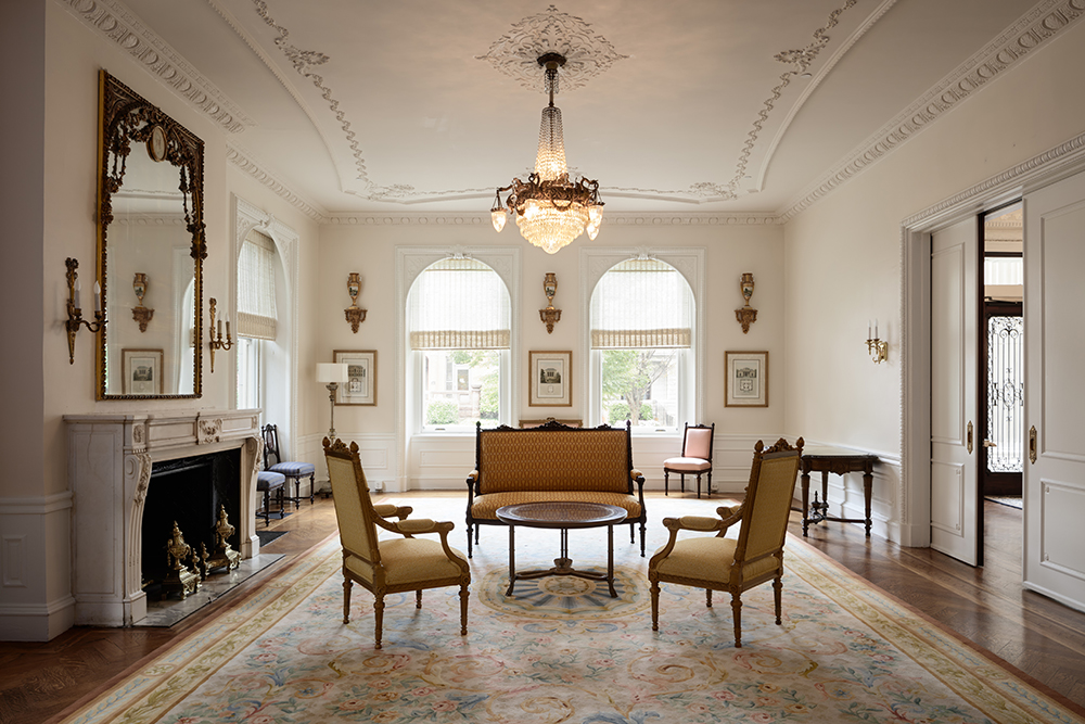 Furnished parlor of Scott House