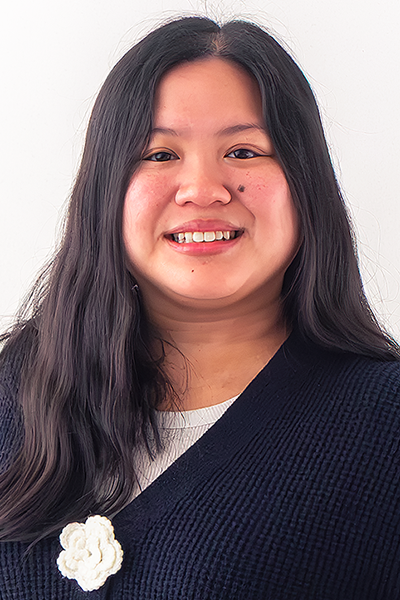 Headshot of Vivian Nguyen